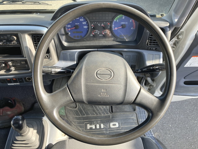 日野レンジャーコンテナ専用車中型（4t）[写真37]