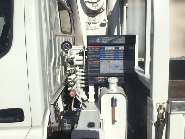 トヨタダイナクレーン4段小型（2t・3t）[写真16]