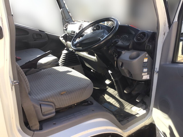 トヨタダイナクレーン4段小型（2t・3t）[写真31]