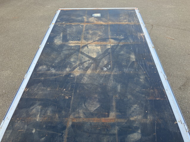 いすゞエルフアルミブロック小型（2t・3t）[写真14]