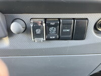 いすゞエルフアルミブロック小型（2t・3t）[写真38]