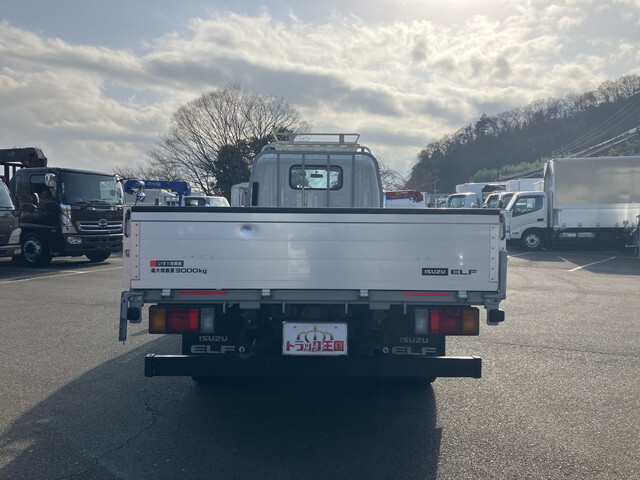 いすゞエルフアルミブロック小型（2t・3t）[写真09]