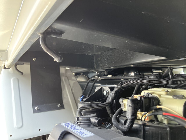 三菱ふそうキャンターダンプ小型（2t・3t）[写真22]