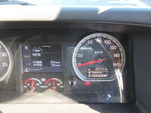 いすゞフォワードアルミブロック中型（4t）[写真26]