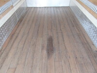 三菱ふそうキャンターアルミバン小型（2t・3t）[写真13]