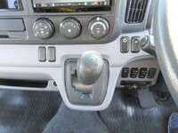 三菱ふそうキャンターアルミバン小型（2t・3t）[写真24]