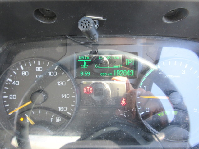 三菱ふそうキャンターアルミバン小型（2t・3t）[写真24]