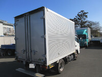 三菱ふそうキャンターアルミバン小型（2t・3t）[写真05]