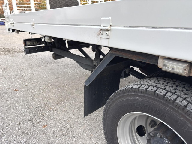 日野デュトロセルフローダー小型（2t・3t）[写真25]