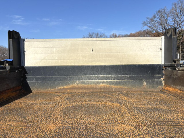 日野プロフィアダンプ大型（10t）[写真14]