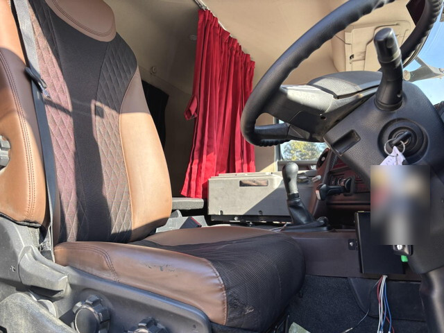 日野プロフィアダンプ大型（10t）[写真25]