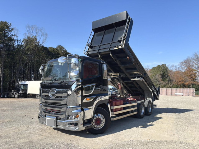 日野プロフィアダンプ大型（10t）[写真03]