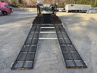 いすゞエルフキャリアカー小型（2t・3t）[写真11]