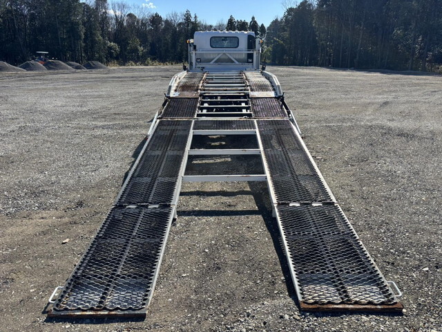 いすゞエルフキャリアカー小型（2t・3t）[写真16]