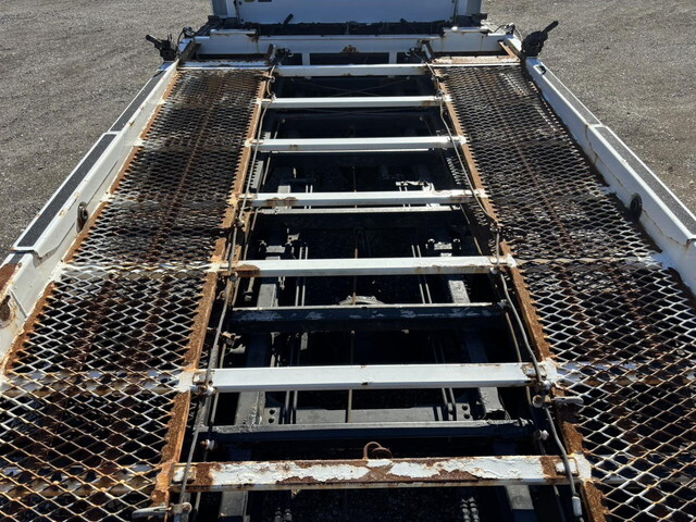 いすゞエルフキャリアカー小型（2t・3t）[写真18]