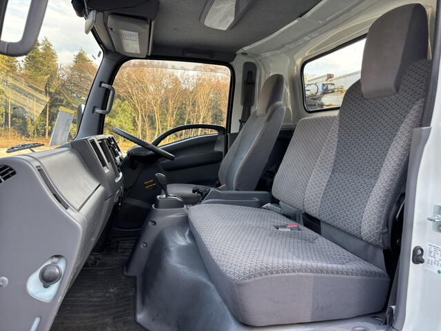 いすゞエルフキャリアカー小型（2t・3t）[写真31]