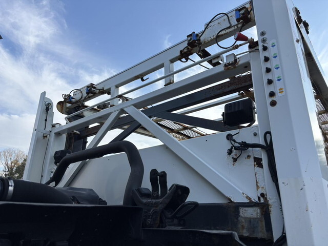 いすゞエルフキャリアカー小型（2t・3t）[写真38]