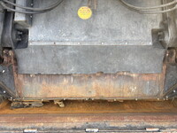 いすゞフォワードパッカー車（塵芥車）増トン（6t・8t）[写真17]