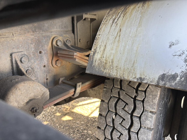 いすゞフォワードパッカー車（塵芥車）増トン（6t・8t）[写真22]