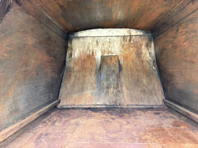 いすゞフォワードパッカー車（塵芥車）増トン（6t・8t）[写真07]