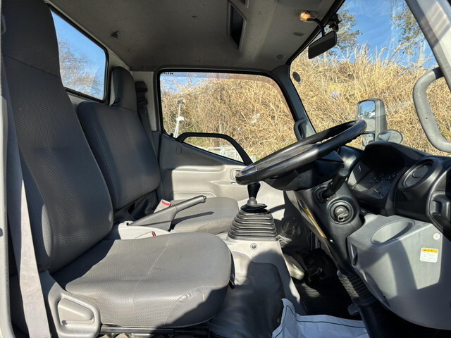 日野デュトロクレーン4段小型（2t・3t）[写真28]