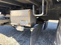 日野レンジャー冷凍車（冷蔵車）中型（4t）[写真24]