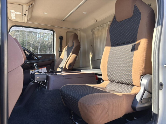 日野レンジャー冷凍車（冷蔵車）中型（4t）[写真28]