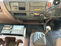 日野レンジャー冷凍車（冷蔵車）中型（4t）[写真32]