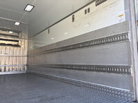 日野レンジャー冷凍車（冷蔵車）中型（4t）[写真10]