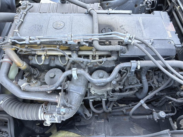 三菱ふそうスーパーグレートパネルバン大型（10t）[写真34]