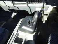 三菱ふそうファイターアルミブロック中型（4t）[写真26]