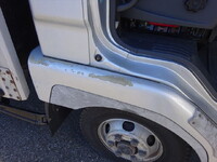 三菱ふそうファイターアルミブロック中型（4t）[写真40]