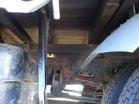 三菱ふそうファイターアルミブロック中型（4t）[写真06]