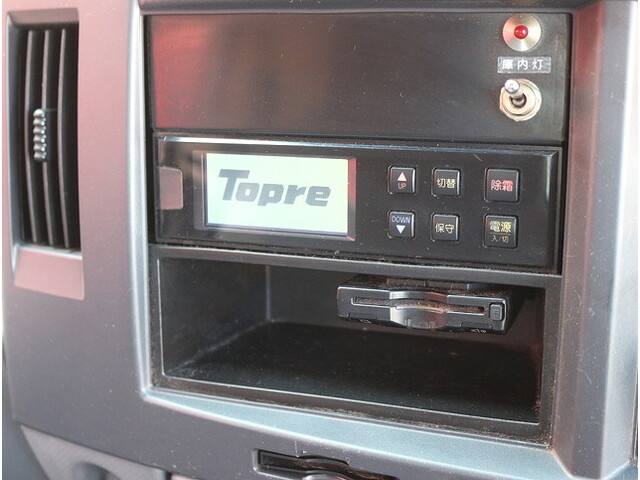 いすゞエルフ冷凍車（冷蔵車）小型（2t・3t）[写真34]