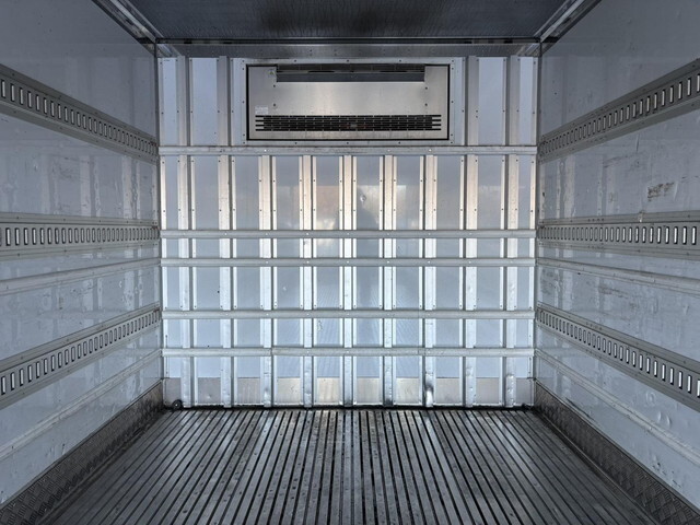 三菱ふそうファイター冷凍車（冷蔵車）増トン（6t・8t）[写真13]