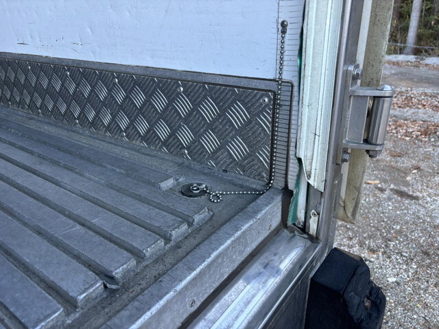 三菱ふそうファイター冷凍車（冷蔵車）増トン（6t・8t）[写真15]