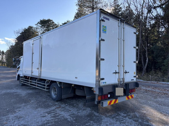 三菱ふそうファイター冷凍車（冷蔵車）増トン（6t・8t）[写真02]