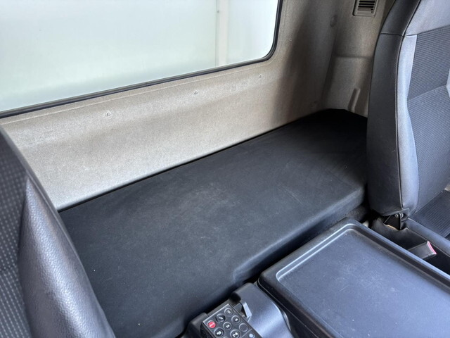 三菱ふそうファイター冷凍車（冷蔵車）増トン（6t・8t）[写真29]