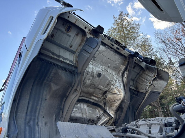 三菱ふそうファイター冷凍車（冷蔵車）増トン（6t・8t）[写真38]