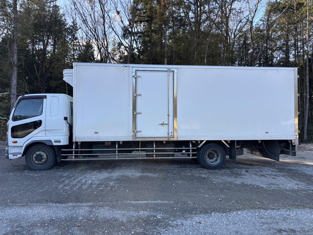 三菱ふそうファイター冷凍車（冷蔵車）増トン（6t・8t）[写真05]