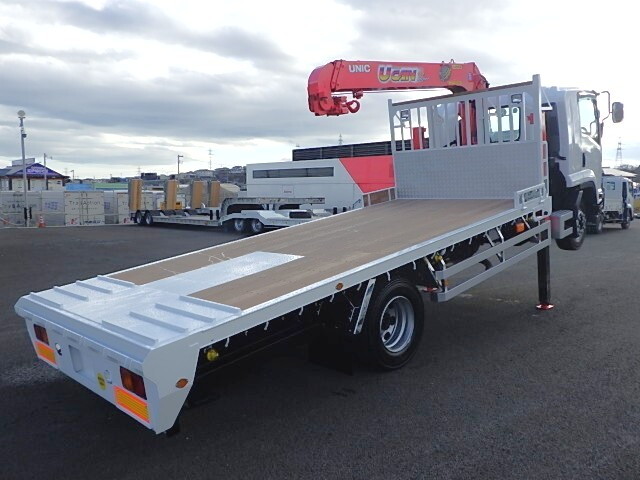 いすゞフォワードセルフクレーン3段増トン（6t・8t）[写真02]