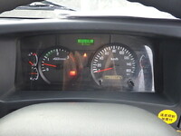 いすゞフォワードセルフクレーン3段増トン（6t・8t）[写真28]