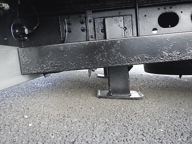 いすゞフォワードセルフクレーン3段増トン（6t・8t）[写真33]