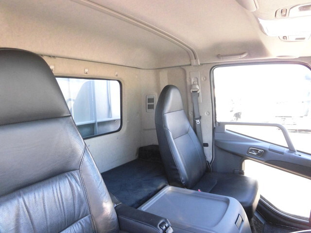 三菱ふそうファイターアルミブロック増トン（6t・8t）[写真16]