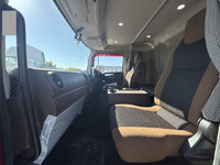 日野レンジャー冷凍車（冷蔵車）中型（4t）[写真11]