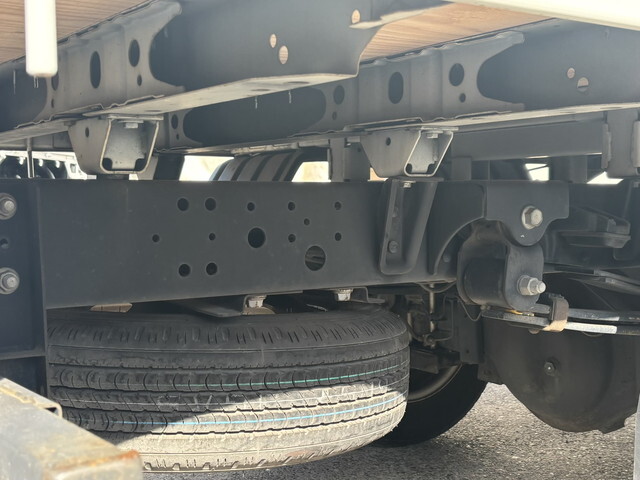 トヨタトヨエース平ボディ小型（2t・3t）[写真11]