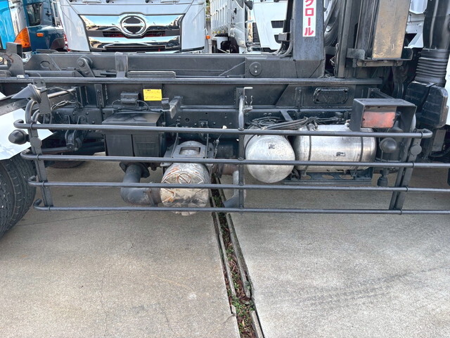 三菱ふそうファイターコンテナ専用車増トン（6t・8t）[写真21]