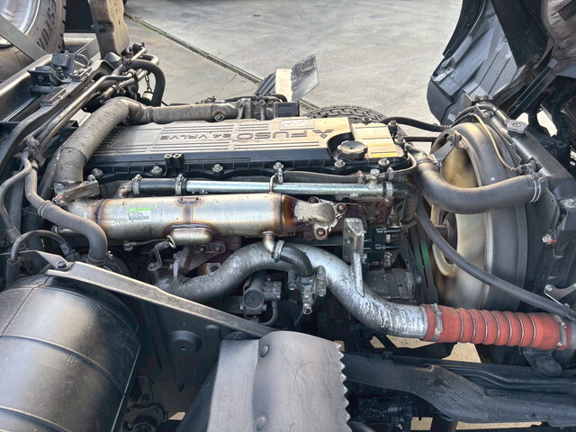 三菱ふそうファイターコンテナ専用車増トン（6t・8t）[写真30]