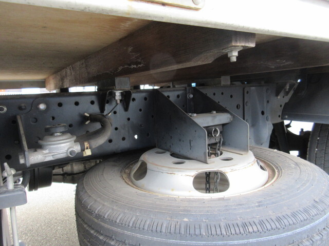 いすゞエルフ平ボディ小型（2t・3t）[写真08]