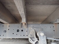 いすゞエルフアルミブロック小型（2t・3t）[写真11]